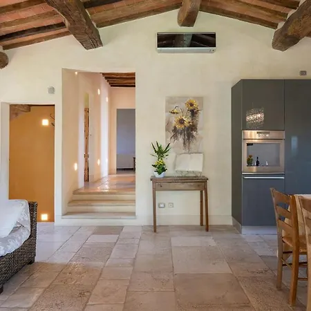 L'oliveta 6, Emma Gambassi Terme