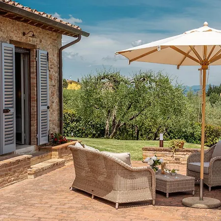 别墅 L'oliveta 6, Emma